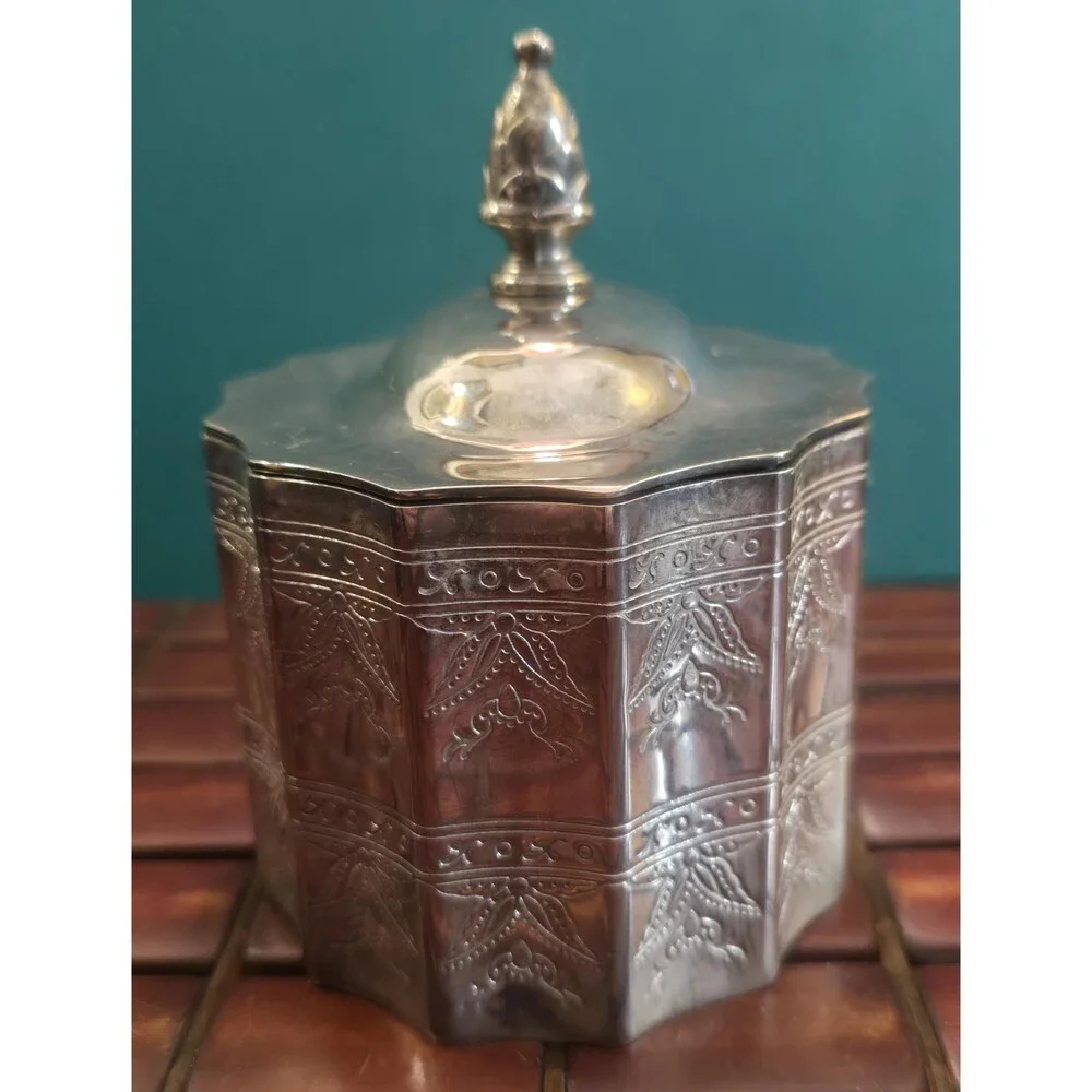 Vintage Godinger Silver Plate Scalloped Oval Lidded Trinket Box Asparagus Finial